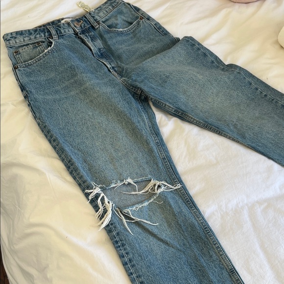 Zara Ripped Jeans - Picture 5 of 5